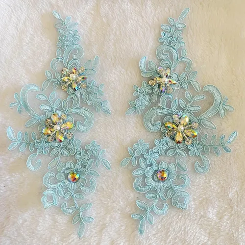 Vista 28 de Parches de tela de encaje fino bordados con diamantes de imitación bordados, decoración de vestido para coser en lentejuelas cuentas, accesorio