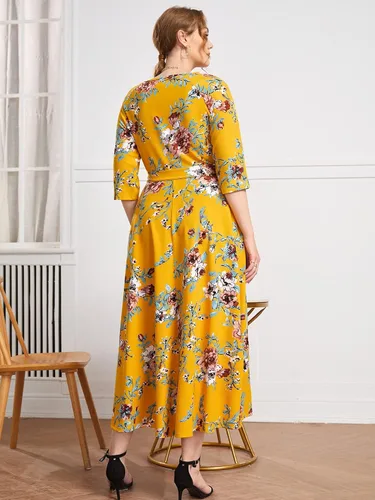 Vista 2 de WDIRARA Vestido acampanado con estampado floral y cuello redondo para mujer talla grande con cinturón acampanado Verde menta