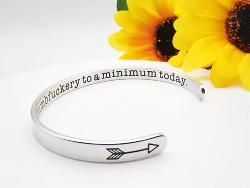 Vista 101 de Pulseras inspiradoras para mujer, joyería de acero inoxidable, con refranes, pulsera motivacional con mensaje oculto, pulseras grabadas para mejor