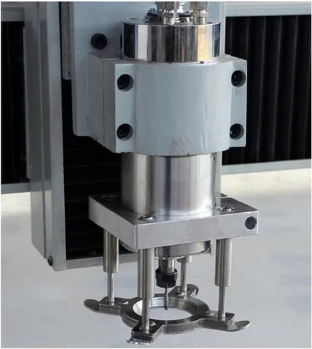 Vista 6 de Máquina de grabado Abrazadera automática de placa CNC Abrazadera de placa para motor de husillo grabador (2.559 in)