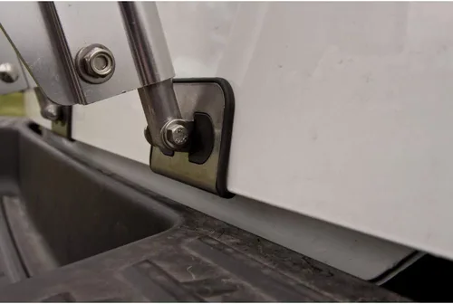 Vista 3 de AAL - Escalera de acceso para puerta trasera de furgoneta (sin perforación) (compatible con Nissan NV con techo estándar)