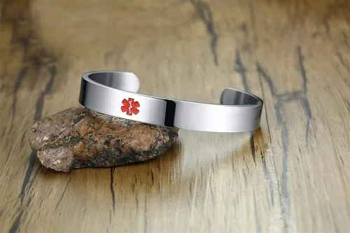 Vista 5 de Blood THINNER - Brazalete de acero inoxidable para mujer con alerta médica 77 pulgadas 8 pulgadas metal