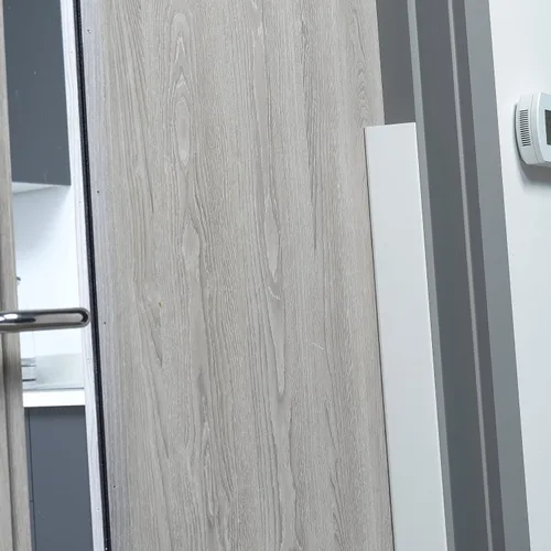 Vista 7 de Cardea - Protectores de bisagra para puerta de seguridad infantil, color blanco (paquete de 2)