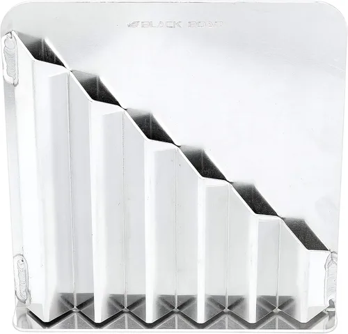 Vista 4 de Black Boar Soporte de aluminio para remolque cerrado/garaje Sostiene de forma segura un extintor de incendios de 5 libras Construcción duradera