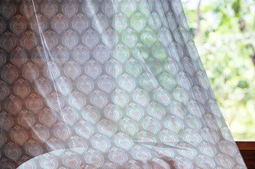 Vista 43 de Ambesonne Cortinas de tul Eiffel con bolsillo para barra, globos retro de corazón de café, remolinos de hito francés, cortina transparente