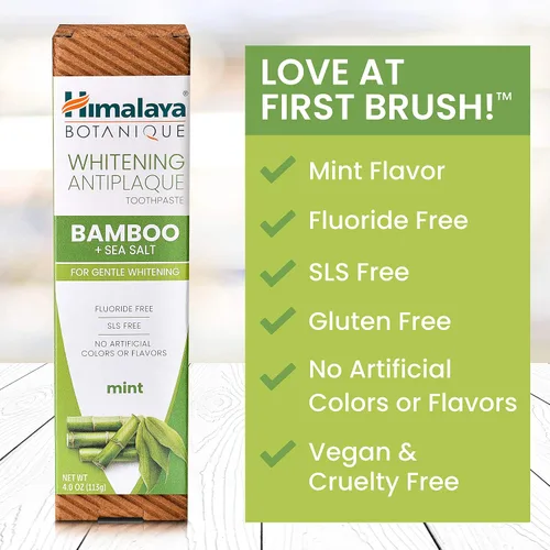 Vista 5 de Himalaya Botanique Pasta de dientes blanqueadora antiplaca con bambú + sal marina, sin flúor, para blanqueamiento suave, 4 oz