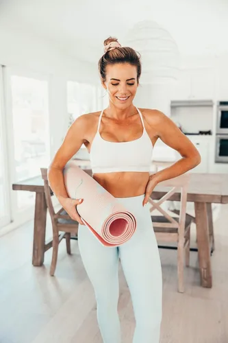 Vista 3 de Love Sweat Fitness Esterilla de yoga premium 0.197 in rosa y patrón de mármol reversible antideslizante esterilla de ejercicio para yoga