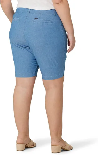 Vista 2 de Lee Women's Plus Size Regular Fit Bermuda Short