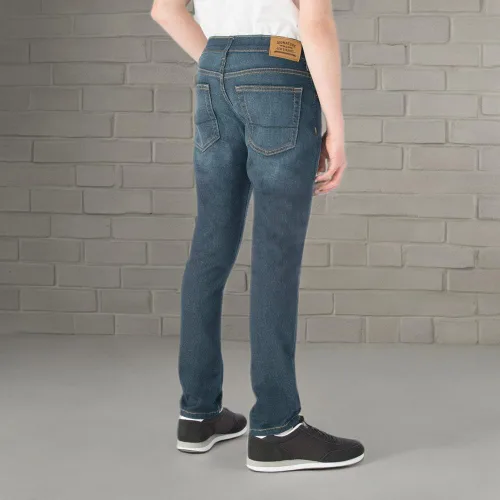 Vista 6 de Levi Strauss Signature Gold Jeans de ajuste atlético para hombre