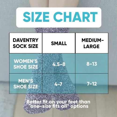 Vista 4 de Daventry Calcetines gruesos y peludos para mujeres y hombres, calcetines pantuflas para mujer, agarre antideslizante
