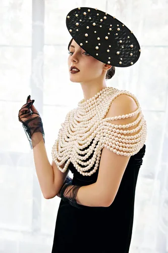 Vista 4 de BABEYOND Cadena de cuerpo de perlas para mujer, collar de moda, chal, joyería hecha a mano para mujer