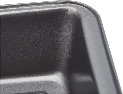 Vista 4 de Amazon Basics Molde rectangular antiadherente para hornear pastel de carne con distribución uniforme del calor, 9.5 x 5 pulgadas, gris, juego de 2