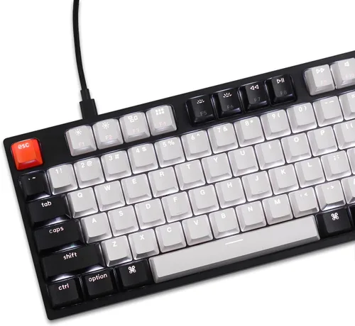 Vista 6 de Keychron C2 Teclado mecánico con cable de tamaño completo para Mac, intercambiable en caliente, interruptor rojo Gateron G Pro, retroiluminación