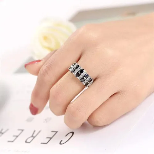 Vista 2 de Anillo completo de plata de ley 925 con diamantes de ónix negro brillante, corte ovalado, circonita cúbica, anillos de compromiso de eternidad