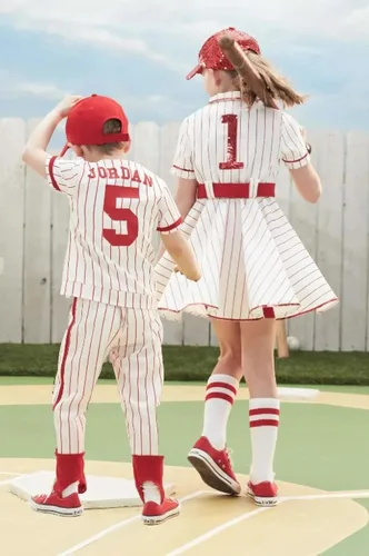 Vista 2 de CHASING FIREFLIES Disfraz retro de jugador de béisbol para niñas
