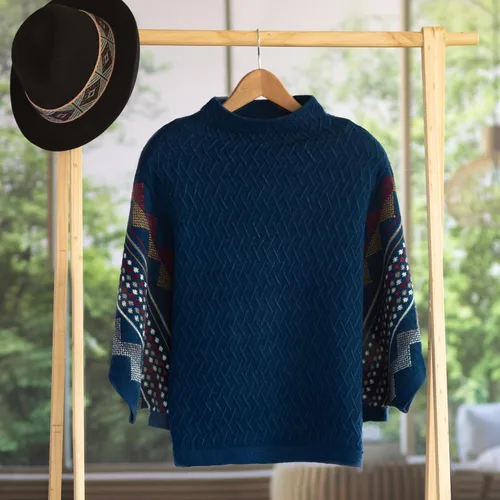 Vista 2 de NOVICA Poncho de alpaca 100% bebé, Jane