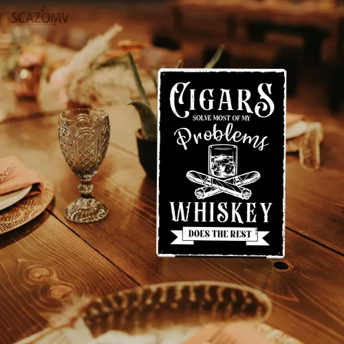 Vista 4 de Letrero de metal de barra de whisky y puros, letrero de metal con texto en inglés "Gentlemen's Club", decoración de póster de aspecto retro, Negro