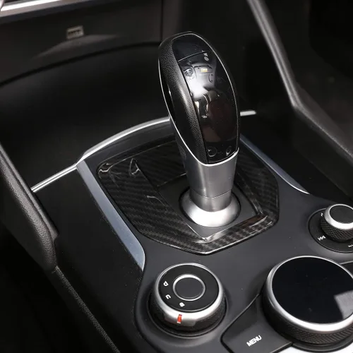 Vista 3 de Pieza de repuesto de fibra de carbono ABS para Alfa Romeo Giulia Stelvio 2017 2018 2019 Interior del coche consola central cambio panel cubierta