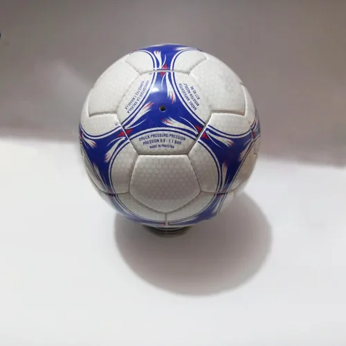 Vista 6 de Copa del Mundo 1998 Balón de Fútbol Tamaño 5 - Réplica del partido final de Francia, fútbol icónico para el juego, coleccionistas y entusiastas