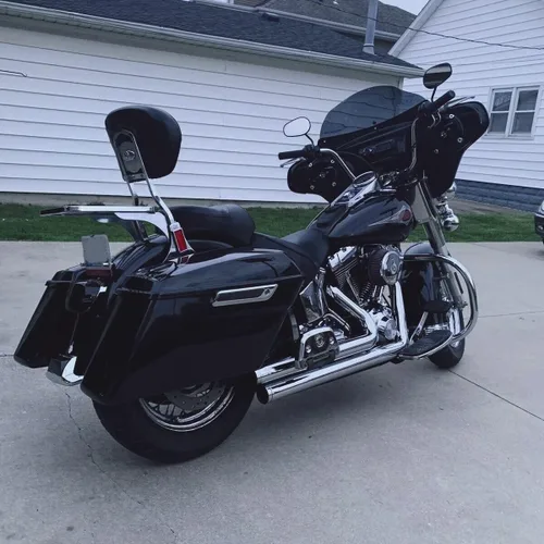 Vista 5 de KUAFU Soporte cromado y alforjas de sillín con cierre de tapa y llave compatible con modelos Harley Davidson Softail 1993-2013 Kit de soporte
