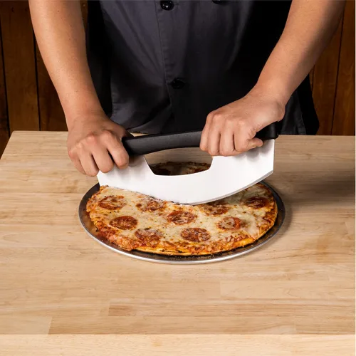 Vista 5 de BLACKSTONE Pizza Basics - Kit de herramientas con cáscara de pizza, cortador y sartenes y asas resistentes al calor
