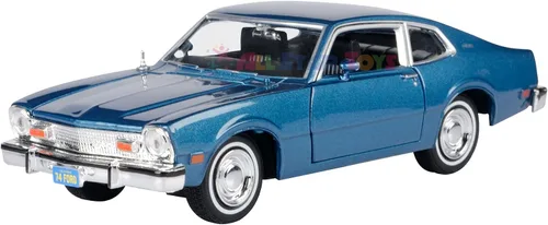Vista 2 de 1974 Maverick 1:24 Modelo de réplica fundida a presión por Motormax Forgotten Classics Series 79042 (azul)