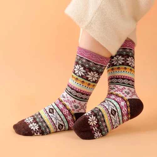 Vista 6 de Loiyadn Calcetines de lana para mujer, 5 pares de calcetines gruesos y suaves para mujer, calcetines de invierno para mujeres y hombres, calcetines
