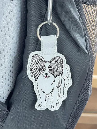 Vista 7 de Papillon Dog Breed Keychain Bag Tag by Syntryz