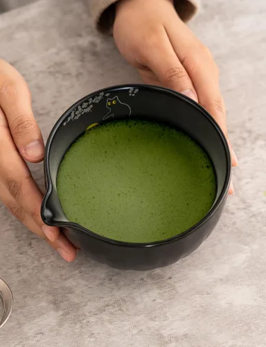 Vista 8 de TANG PIN Juego de matcha premium – Kit tradicional japonés de fabricación de matcha con cuenco de boquilla (chawan), batidor de bambú (Chasen)