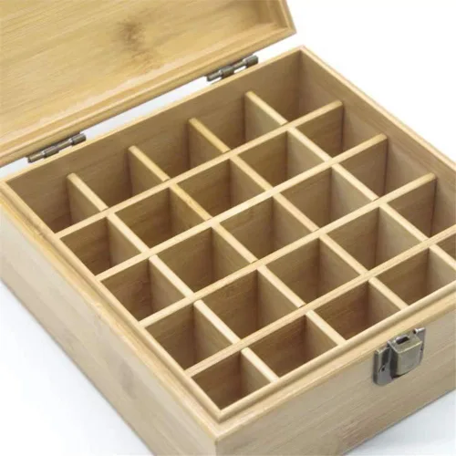 Vista 8 de Caja Organizadora de Viaje de Almacenamiento de Aceite Esencial de Bambú Pure Vie con Etiqueta de Tapa de Botella - Envase de Fragancia para Esmalte