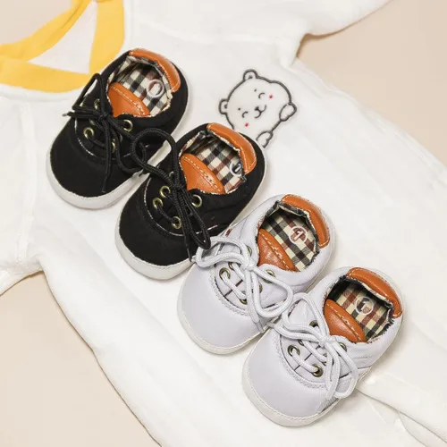 Vista 2 de Zapatos deportivos de lona para bebés y niñas de 0 a 18 meses