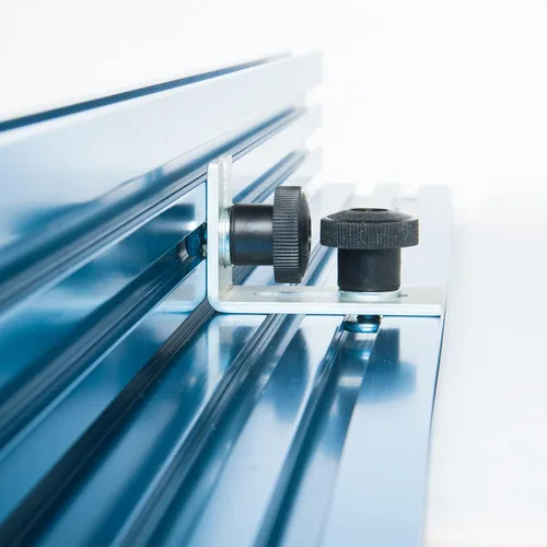 Vista 7 de POWERTEC Paquete de 10 Perillas Redondas de 1/4"-20, Perillas de Sujeción Roscadas para Riel en T y Accesorios de Sierra de Mesa, Tablero Guía