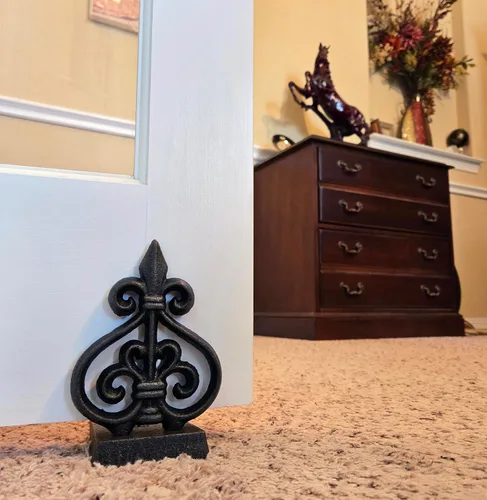 Vista 9 de Lulu Decor, Tope de puerta de hierro fundido Fleur De Lis, tapón de puerta (LB15BK1)