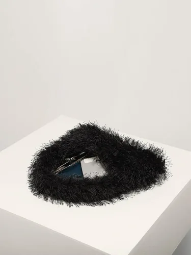 Vista 4 de Verdusa Bolso de mano peludo de piel sintética para mujer