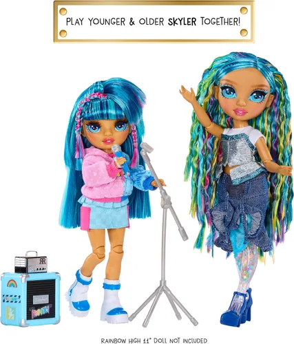 Vista 4 de Rainbow High Jr High Rock Band - Skyler, muñeca de moda azul de 9 pulgadas con micrófono más soporte y amplificador, personalizable con calcomanías