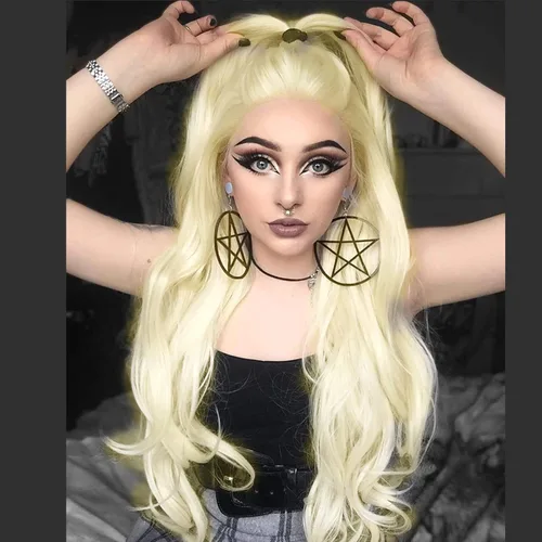 Vista 8 de 613 Peluca rubia realista sin pegamento con encaje frontal, peluca ondulada larga para mujeres blancas, 613 HD con encaje frontal, línea de cabello