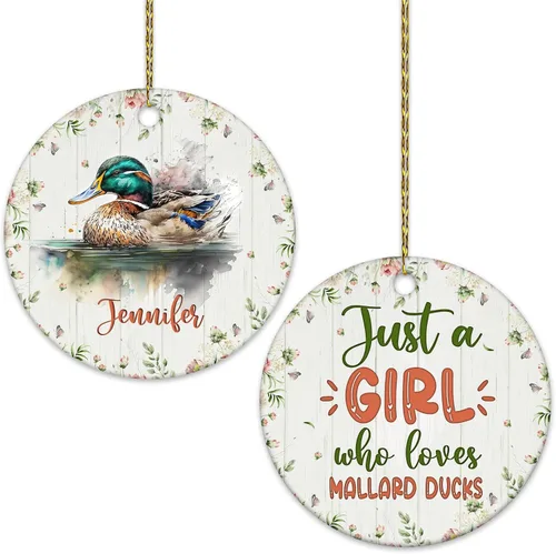 Vista 25 de Hyturtle Adorno de Navidad personalizado para amantes del panda rojo, adorno de cerámica con nombre personalizado de Just A Girl Who Loves Red