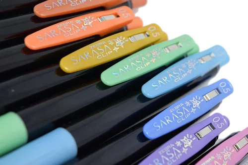 Vista 6 de Zebra Pen Sarasa Clip Decoshine - Bolígrafo de gel retráctil, punta fina de 0.020 in, colores metálicos surtidos, funciona bien en papel oscuro