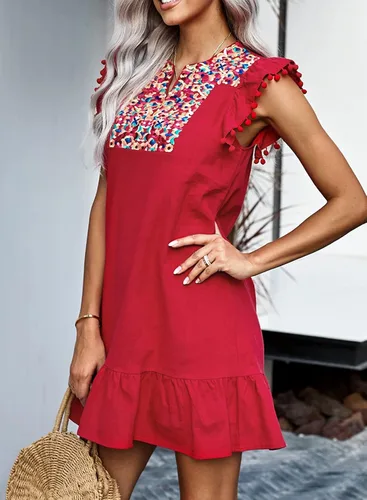 Vista 4 de KYLASIEN Vestido de verano con cuello en V bordado floral con pompones y volantes para mujer, vestido de verano casual bohemio