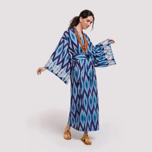 Vista 2 de RanRui Kimono de playa de gran tamaño con estampado Geometría de mujer Kimonos de rayón con cinturón para verano 81697 Azul
