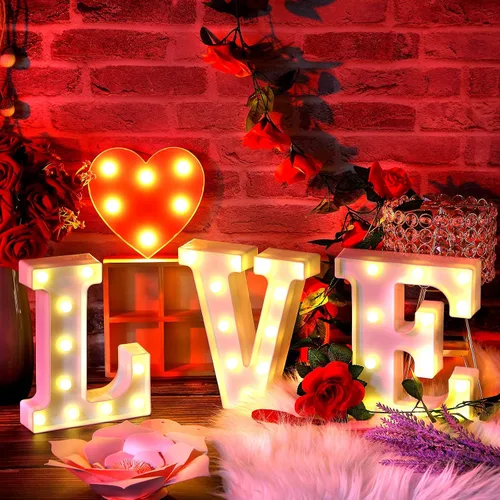 Vista 5 de 4 letras iluminadas con luces de San Valentín, alfabeto con luces LED, corazón romántico para San Valentín, aniversario, boda, compromiso, Blanco
