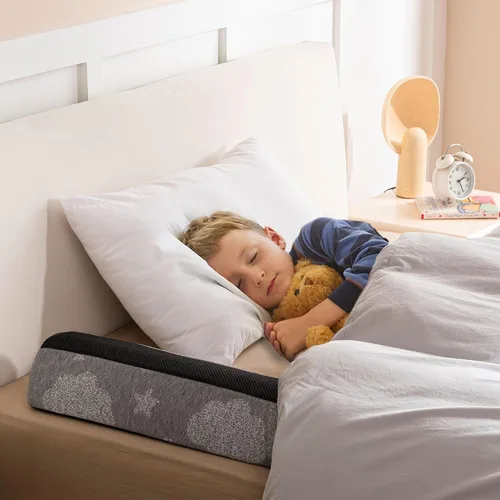 Vista 2 de Protectores de riel de cama para niños pequeños, protector de parachoques de espuma con almohadillas antideslizantes duales, funda impermeable