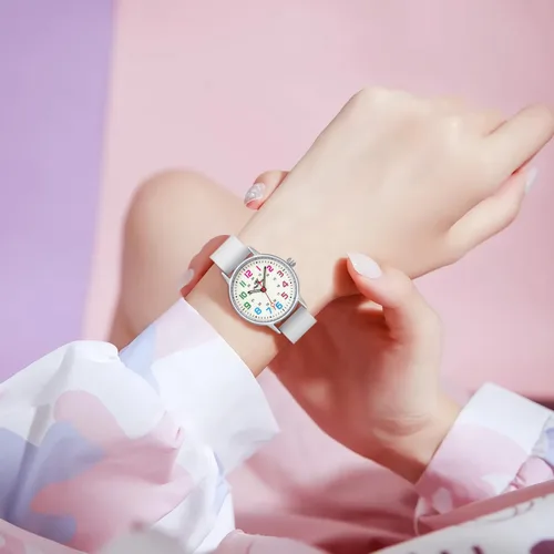 Vista 3 de SUDESMO Enfermera relojes reloj de enfermería reloj analógico fácil de leer reloj impermeable con segunda mano