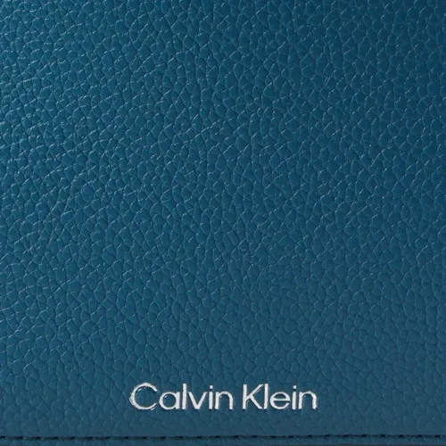 Vista 5 de Calvin Klein - Bolsa Gabrianna al hombro para mujer