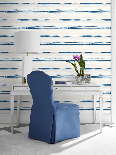 Vista 3 de Lillian August Luxe Haven Horizon Stripe - Papel tapiz para despegar y pegar (azul Oasis)