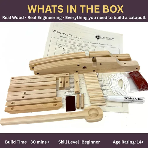 Vista 2 de Pathfinders catapulta medieval kit de madera.