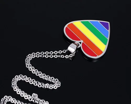 Vista 7 de Hisatan Collar personalizado del orgullo gay para hombres y mujeres, colgante personalizado de la amistad lesbiana, joyería de concientización LGBTQ