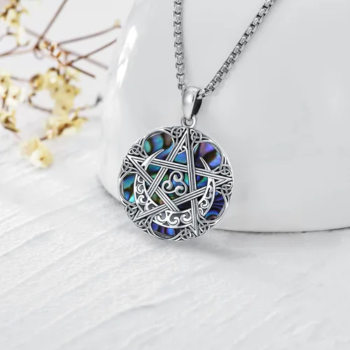 Vista 2 de Collar de pentagrama de plata de ley con triple luna, diosa celta, nudo celta, nudo de brujas, Ankh, sol y luna, Hécate, lilith, Santa Muerte