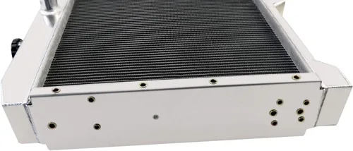 Vista 6 de A172038 Aluminio 3Row Radiador Fit Case 580 580k Serie I II III Super K Retroexcavadora Radiador de Repuesto para Caso 580 580k Serie I II, III