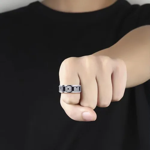 Vista 3 de HETICA Yin Yang Anillo Spinner Anillo de acero de titanio Feng Shui Anillo Atrae riqueza Vintage Kung Fu Tai Chi Anillo de alto pulido para hombres